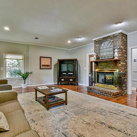 South Asheville Home With Hot Tub Just 11 Miles To Downtown Exterior foto